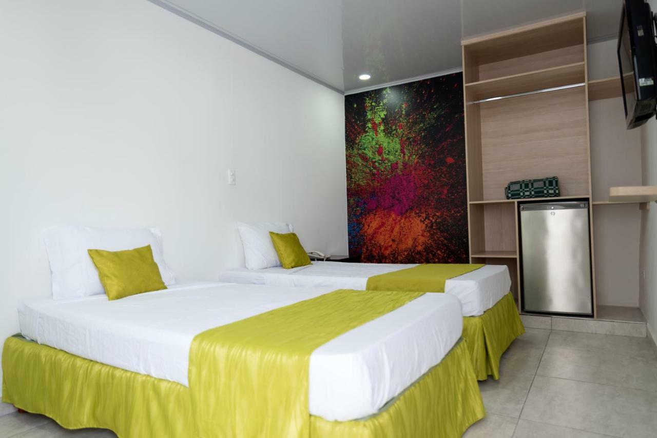 Hotel Millenium Victoria Plaza Cucuta Exterior photo